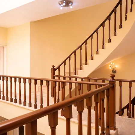 Vip Villas