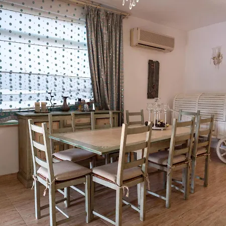 Vip Villas
